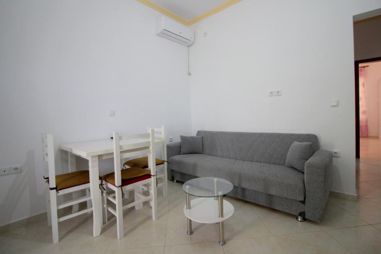 Villa 24 Sarandë Eksteriør bilde